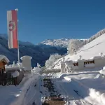 Hotel-pension Lackenbauer