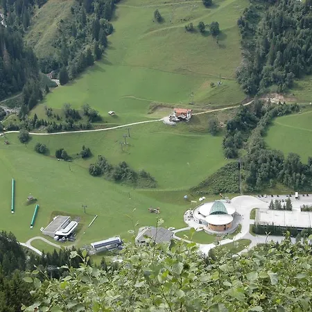 Guest house Hotel-Pension Lackenbauer