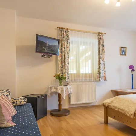 Gasthof Hotel-pension Lackenbauer