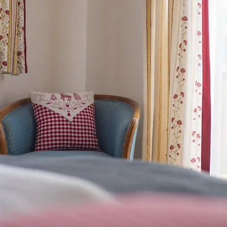 Hotel-Pension Lackenbauer 4*