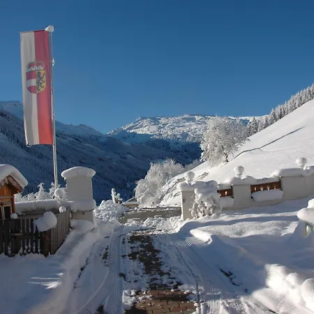 Hotel-pension Lackenbauer