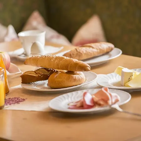 Gasthof Hotel-pension Lackenbauer